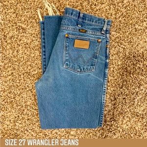 Wrangler Raw Hem Jeans